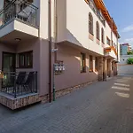 Cozy Brand New Boutique Aparthotel Brasov