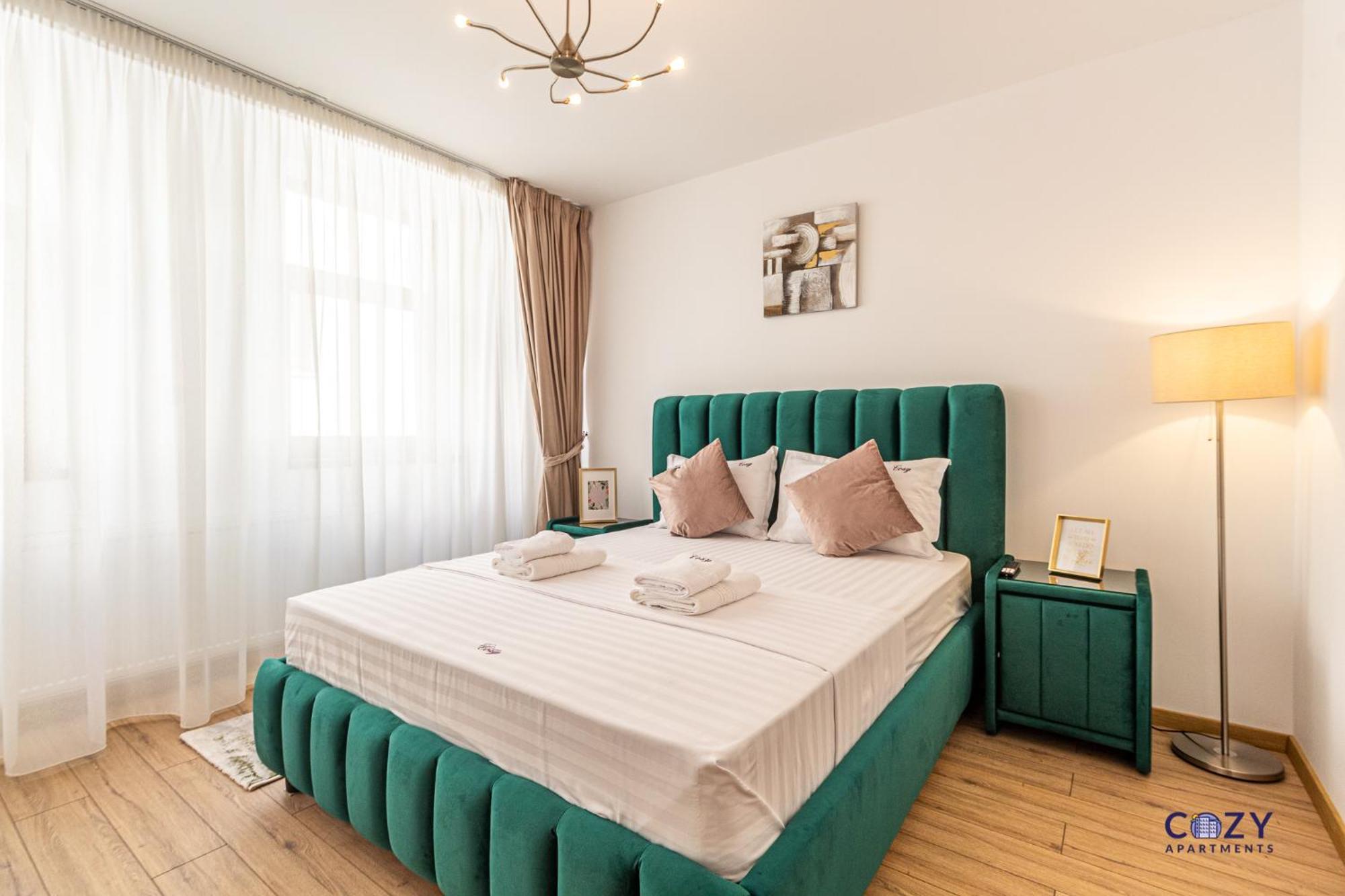 Cozy Brand New Boutique * Brasov
